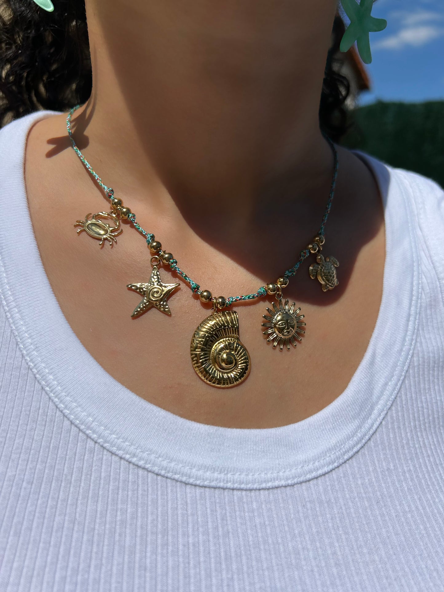 Collier TEA